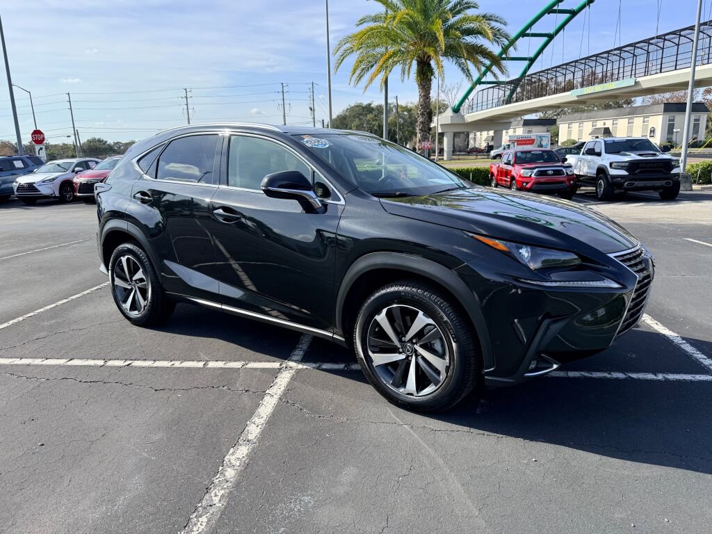 Used 2021 Lexus NX 300 image 4