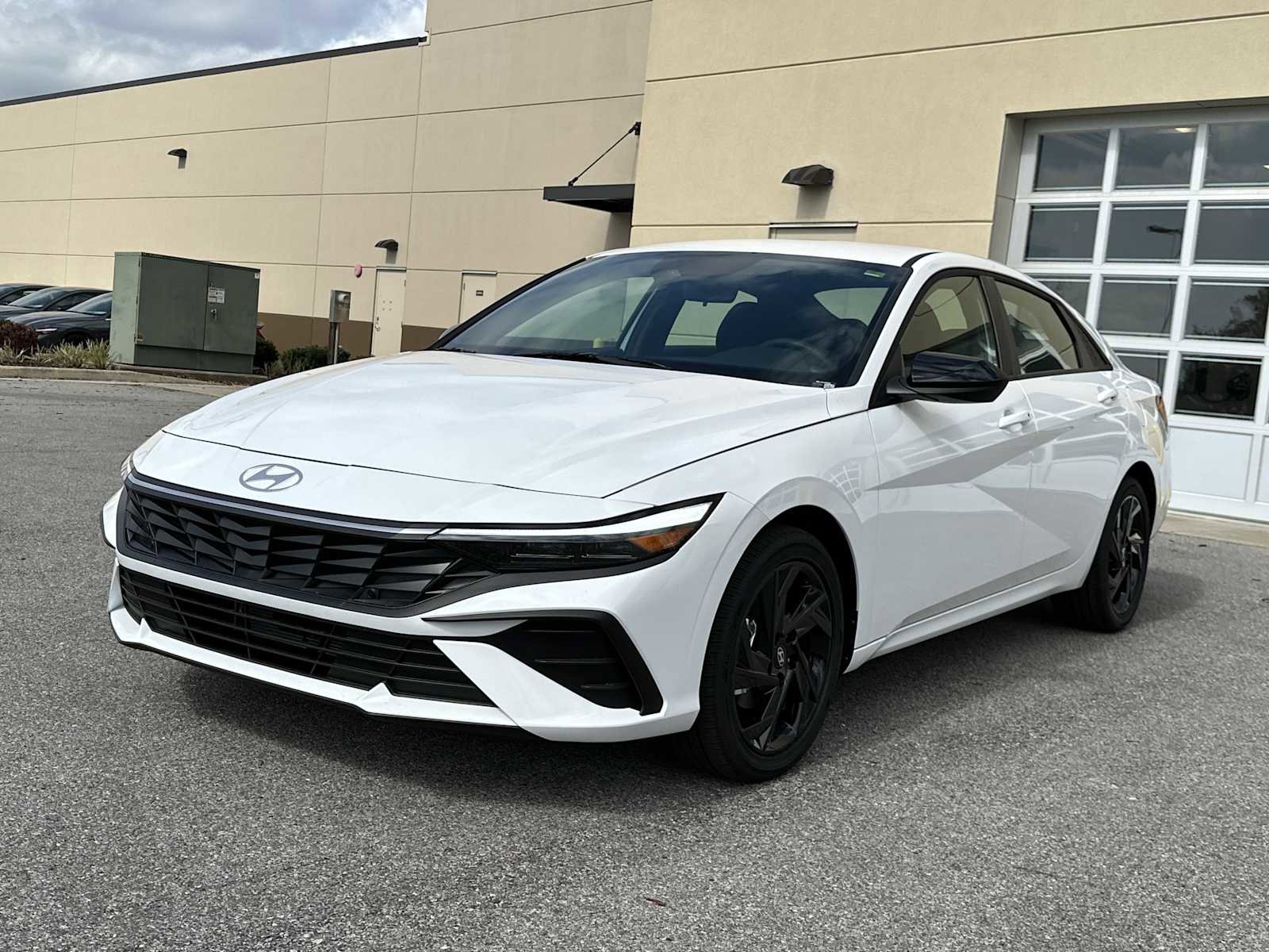 New 2026 Hyundai Elantra Sport FWD image 3