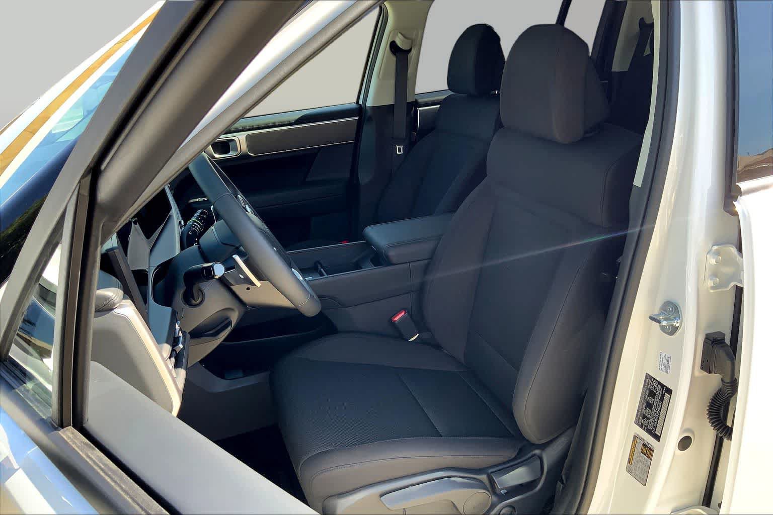 New 2026 Hyundai Santa Fe SE AWD/4WD image 7