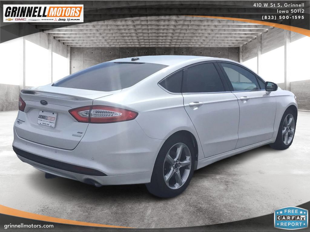 Used 2013 Ford Fusion SE FWD image 5
