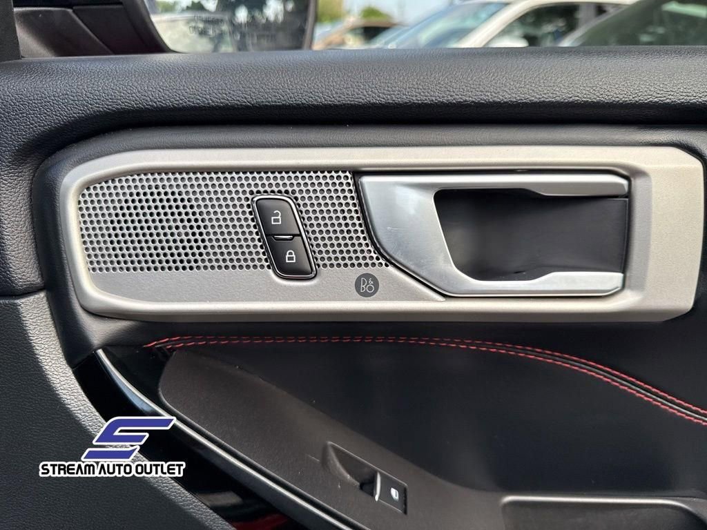 Used 2023 Ford Explorer ST-Line w/ Class IV Trailer Tow Package image 12