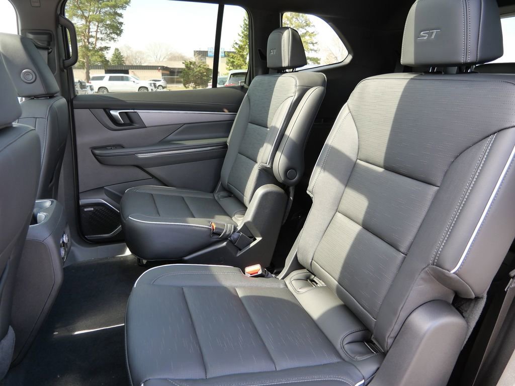 New 2026 Buick Enclave Sport Touring image 37