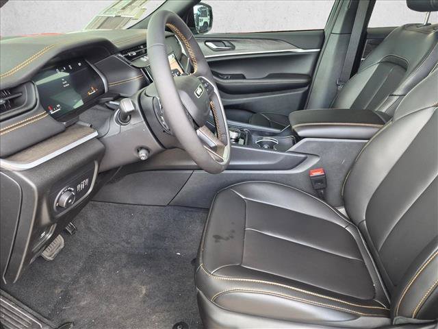 New 2026 Jeep Grand Cherokee Limited AWD/4WD image 4