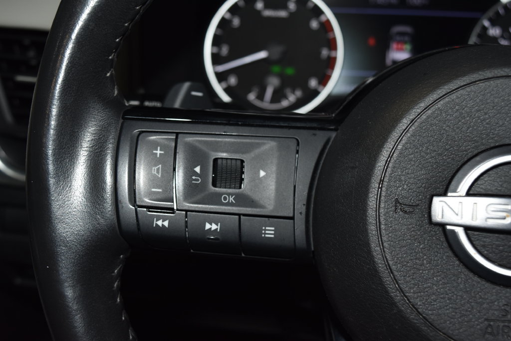 Used 2023 Nissan Rogue SV w/ SV Premium B Package AWD/4WD image 7