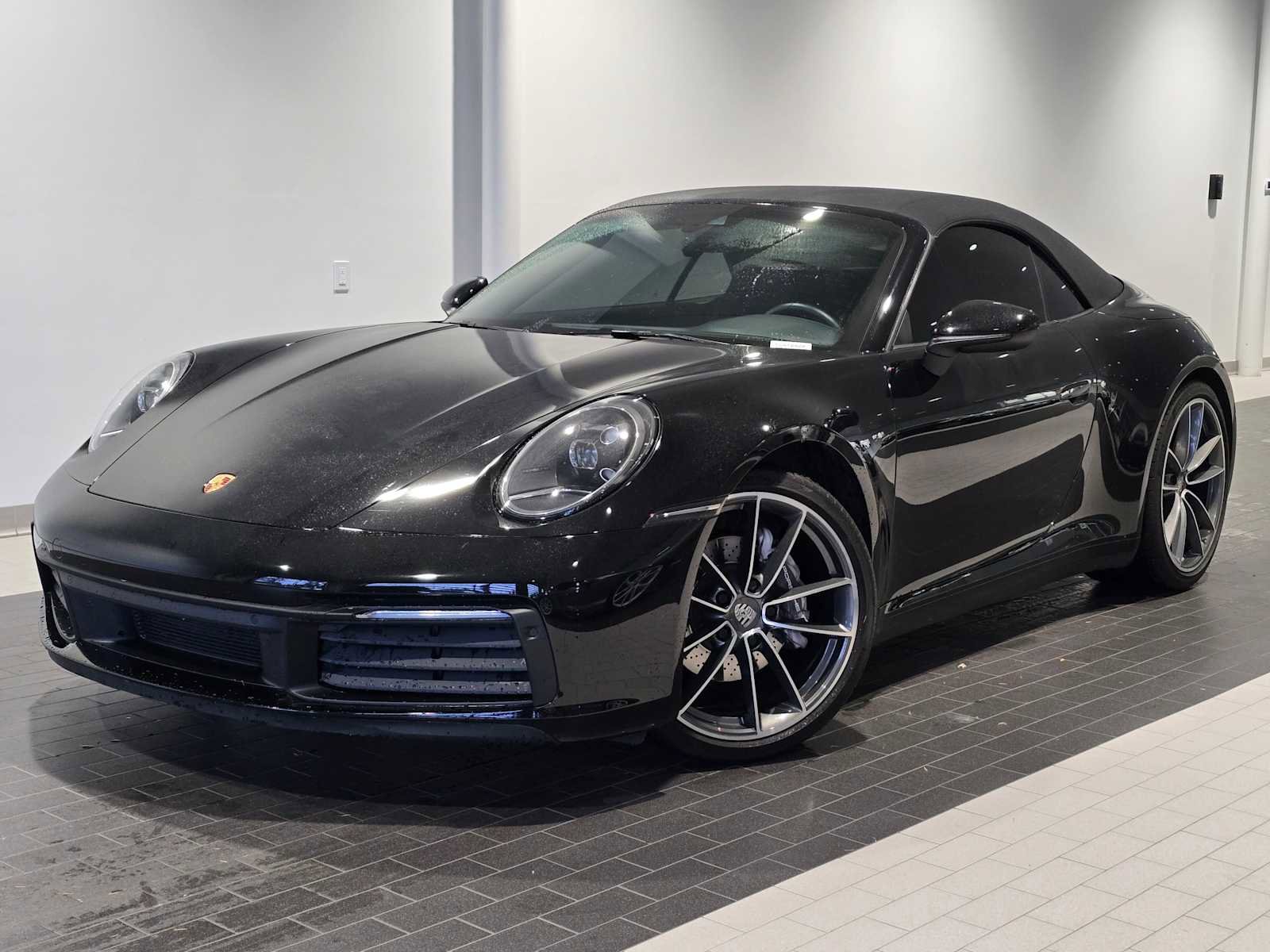 Used 2020 Porsche 911 Carrera image 1