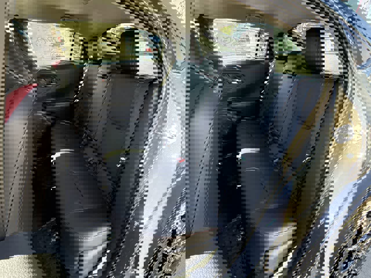 New 2026 Toyota Prius Plug-In Hybrid image 12