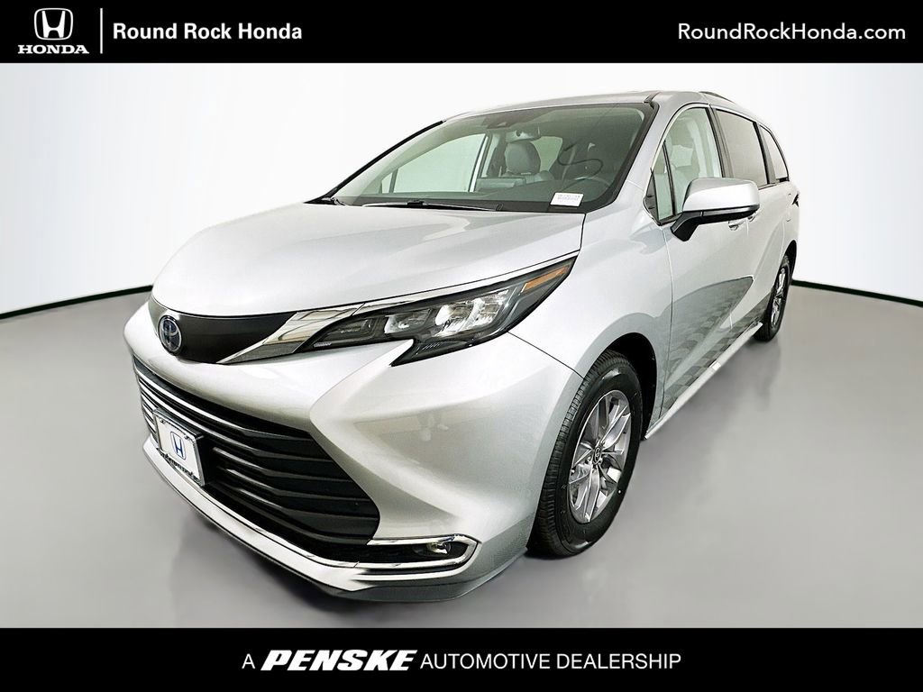 Used 2024 Toyota Sienna XLE