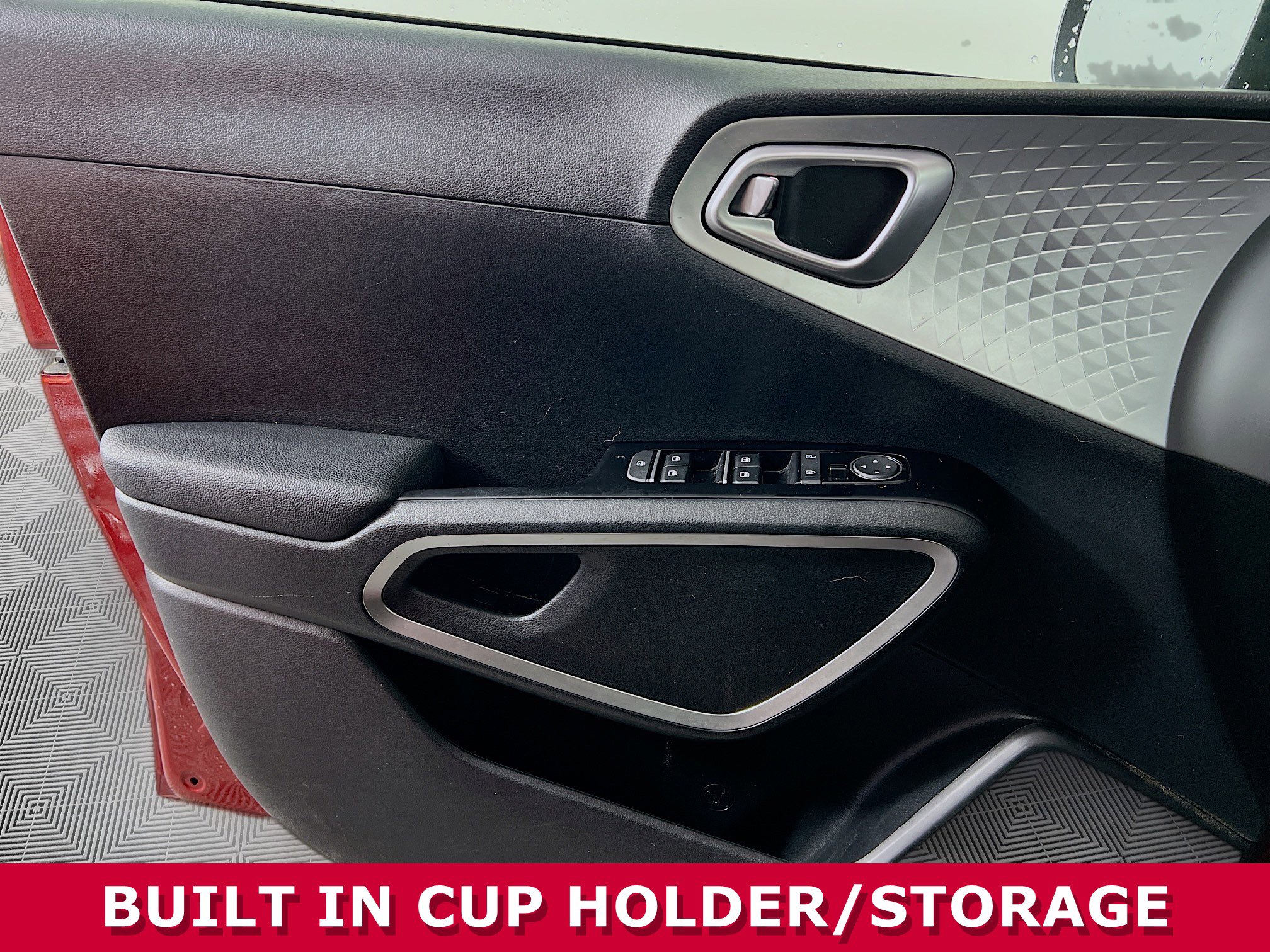 Used 2022 Kia Soul LX image 17