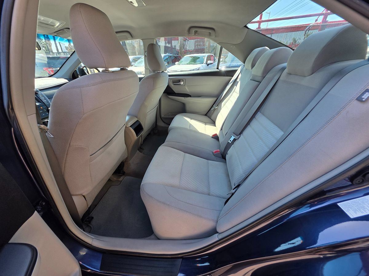 Used 2016 Toyota Camry LE FWD image 20