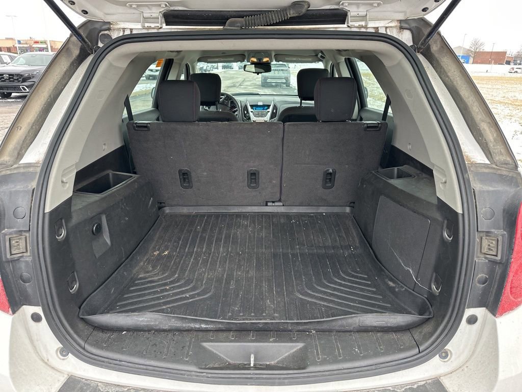 Used 2015 Chevrolet Equinox LS image 9