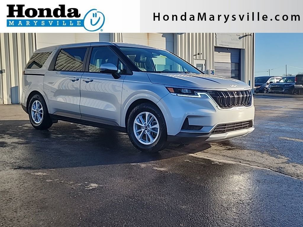 Used 2023 Kia Carnival LX