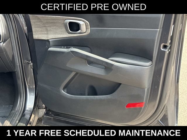 Used 2023 Kia Sorento S w/ Panoramic Sunroof Package AWD/4WD image 8