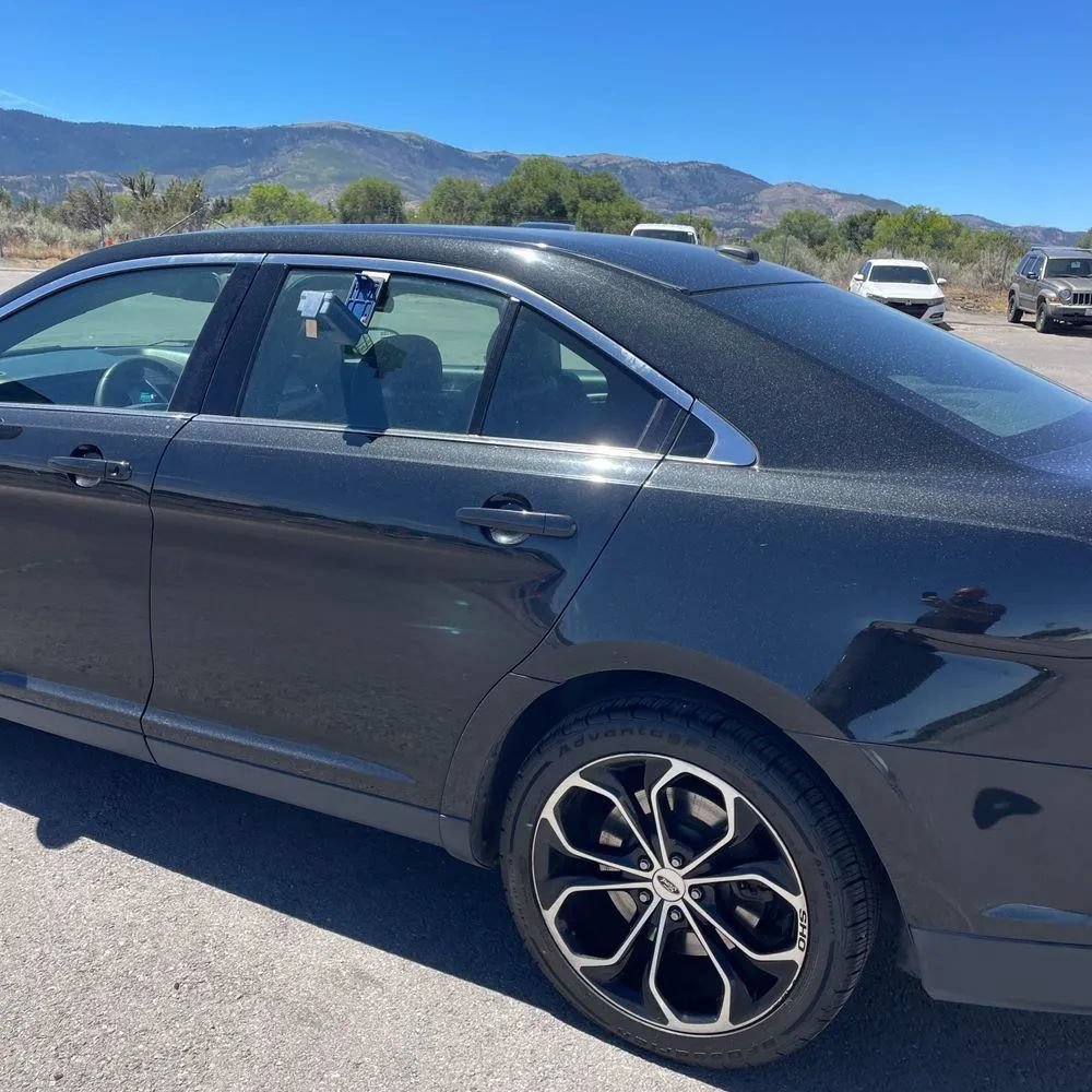 Used 2015 Ford Taurus SHO w/ Equipment Group 401A AWD/4WD image 6