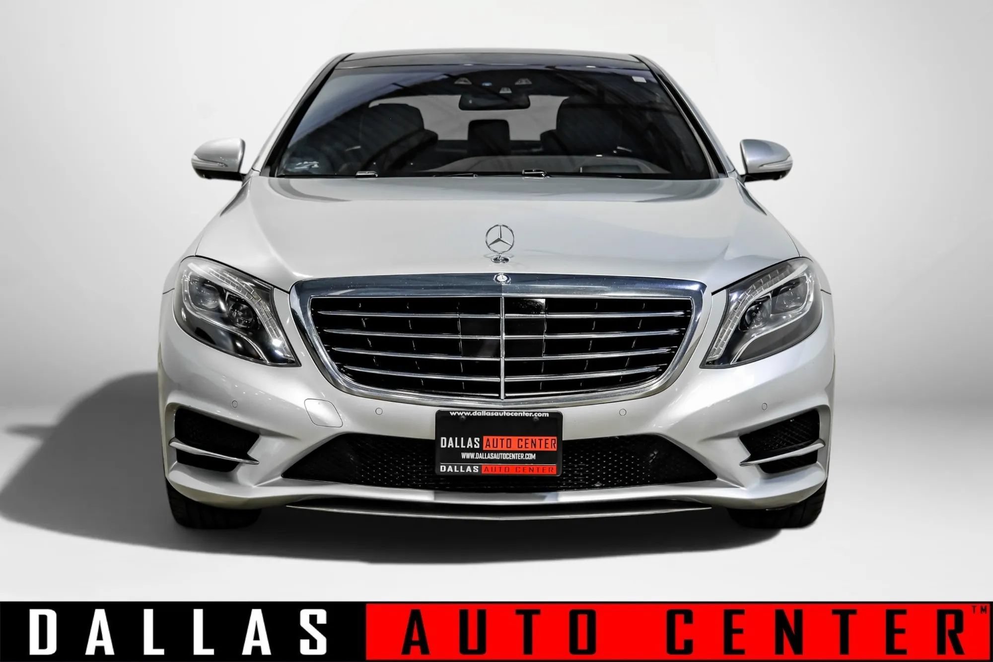 Used 2015 Mercedes-Benz S 550 Sedan image 2