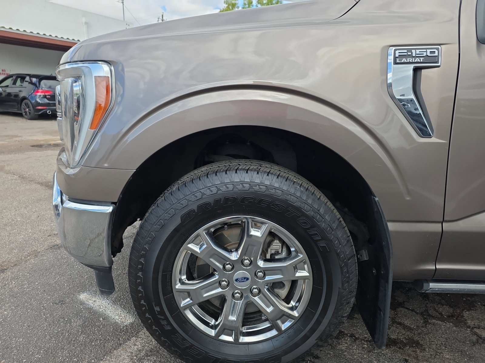 Used 2021 Ford F150 Lariat w/ Equipment Group 502A High image 10