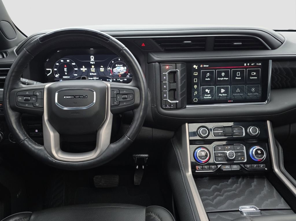 Used 2024 GMC Yukon XL Denali w/ Denali Reserve Package image 13