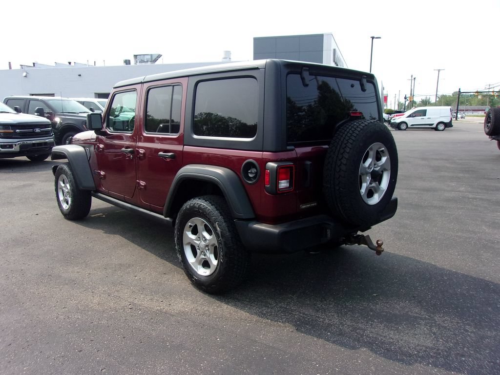 Used 2021 Jeep Wrangler Unlimited Sport AWD/4WD image 3