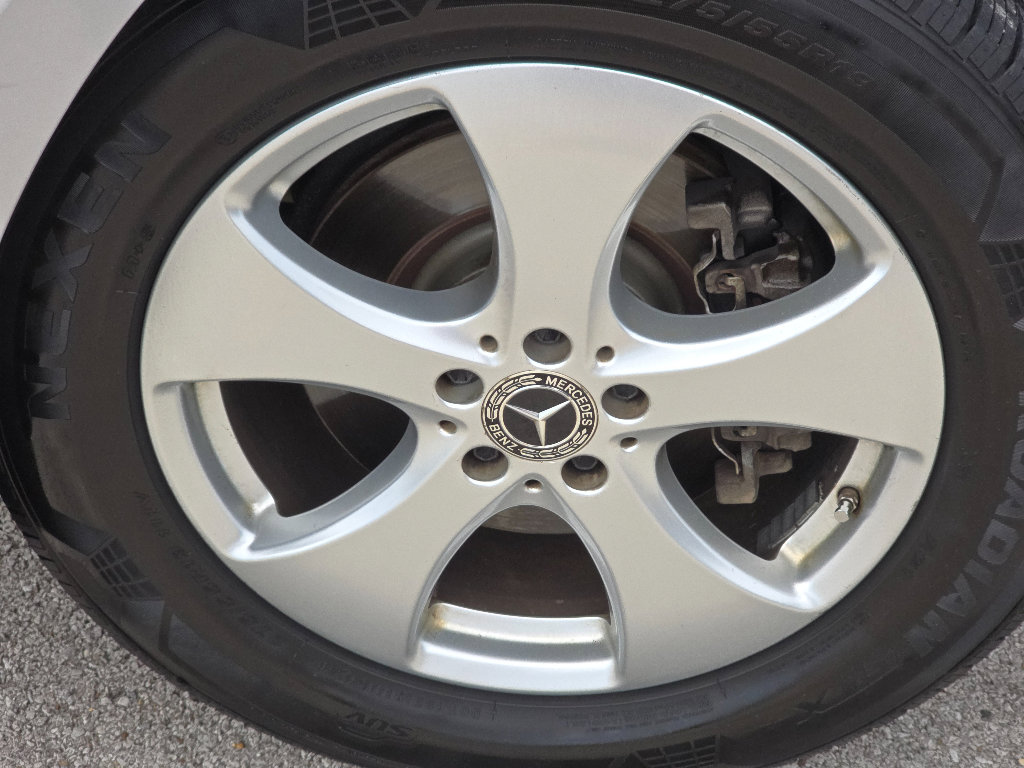 Used 2017 Mercedes-Benz GLS 450 4MATIC image 3