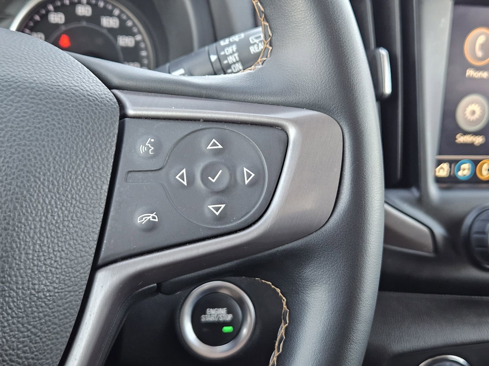 Certified 2023 GMC Terrain AT4 image 28