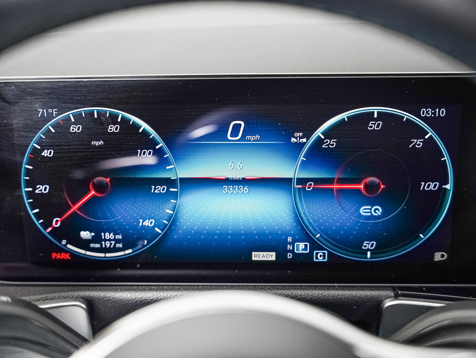 Certified 2023 Mercedes-Benz EQB 300 4MATIC image 16