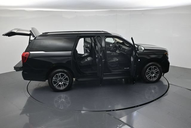 Certified 2025 Ford Expedition Max Active RWD image 53