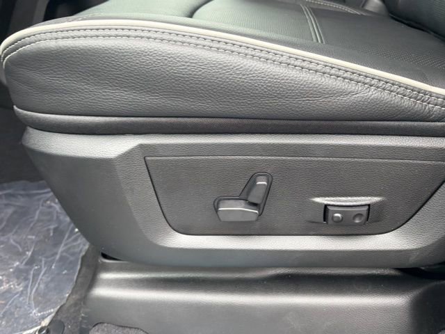 New 2026 RAM 3500 Limited image 17