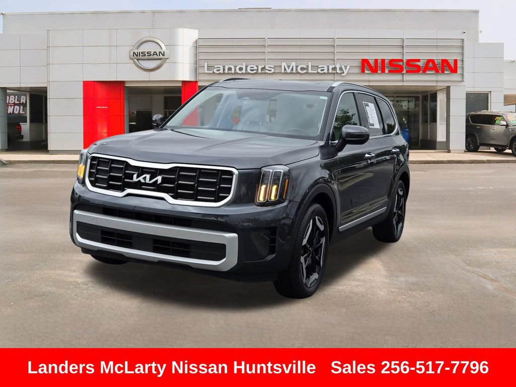 Used 2024 Kia Telluride S FWD image 9