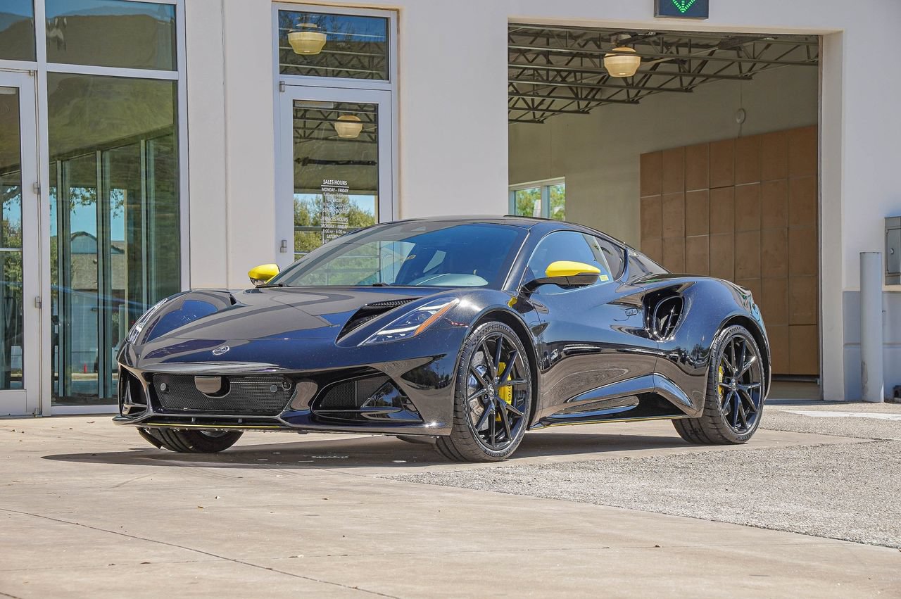 New 2026 Lotus Emira SE RWD image 10