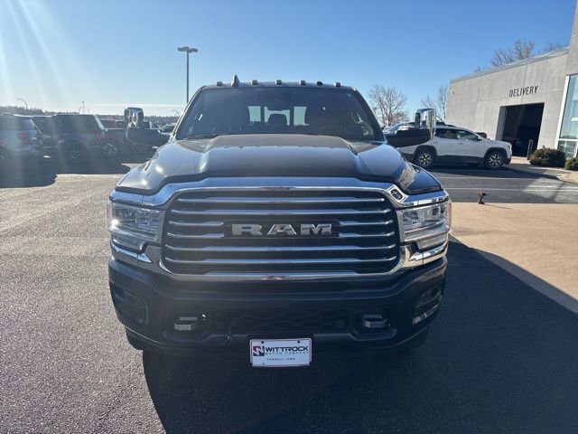 Used 2022 RAM 3500 Limited image 3