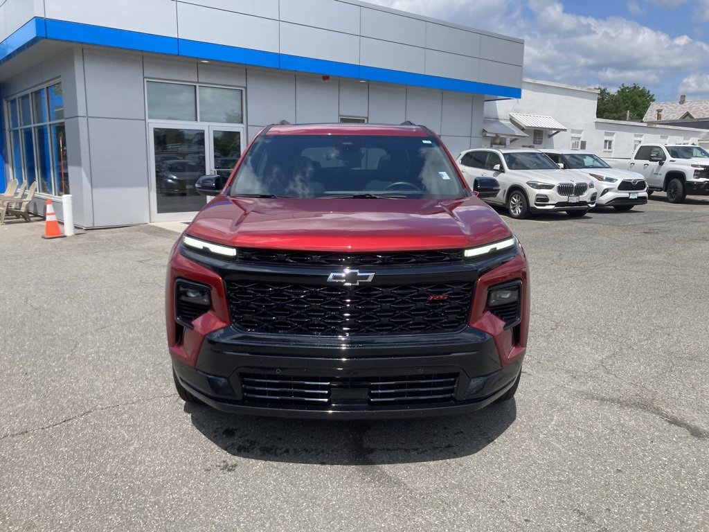 Used 2024 Chevrolet Traverse RS w/ LPO, Floor Liner Package image 2