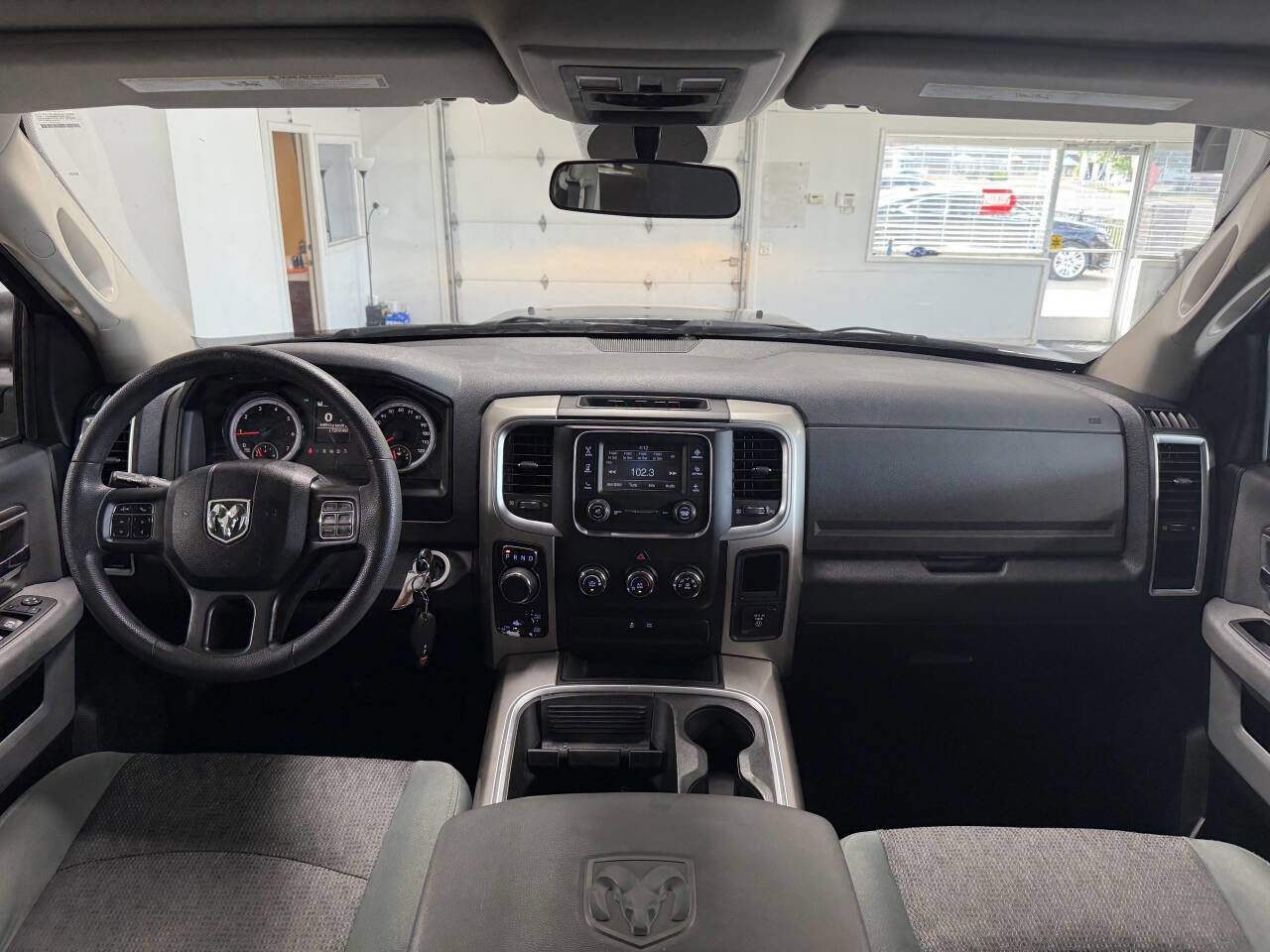 Used 2018 RAM 1500 Classic SLT image 12