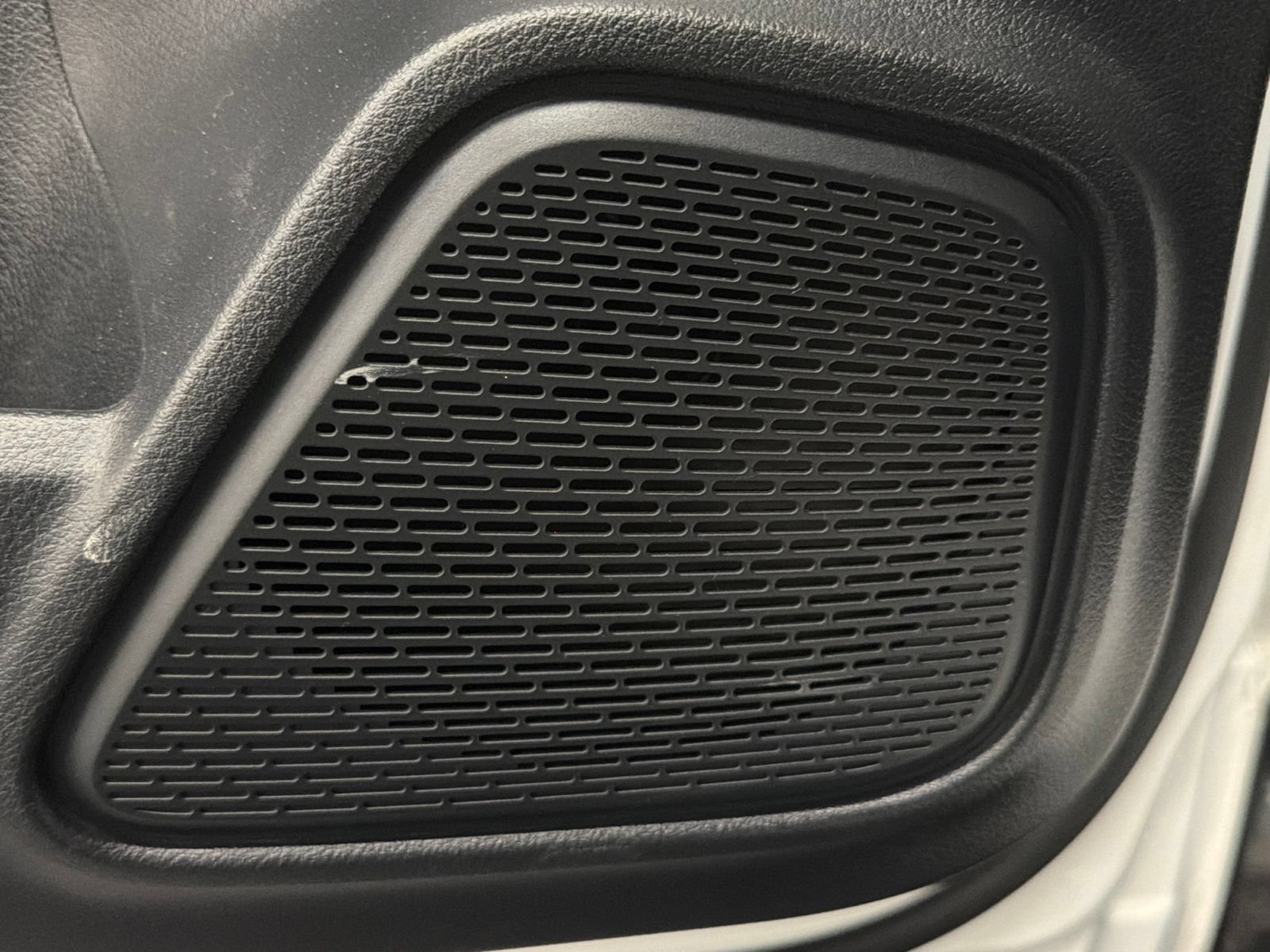 Certified 2022 Mercedes-Benz GLB 250 image 23