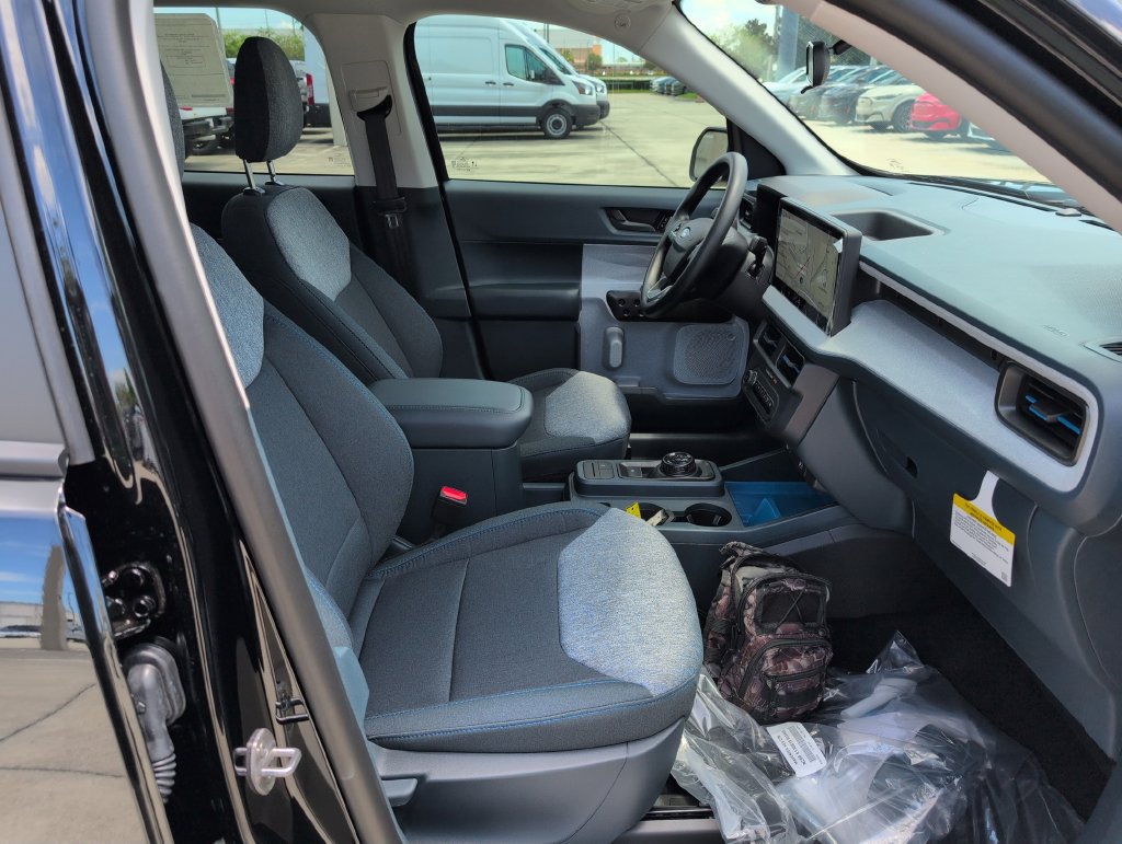 New 2026 Ford Maverick XLT FWD image 12
