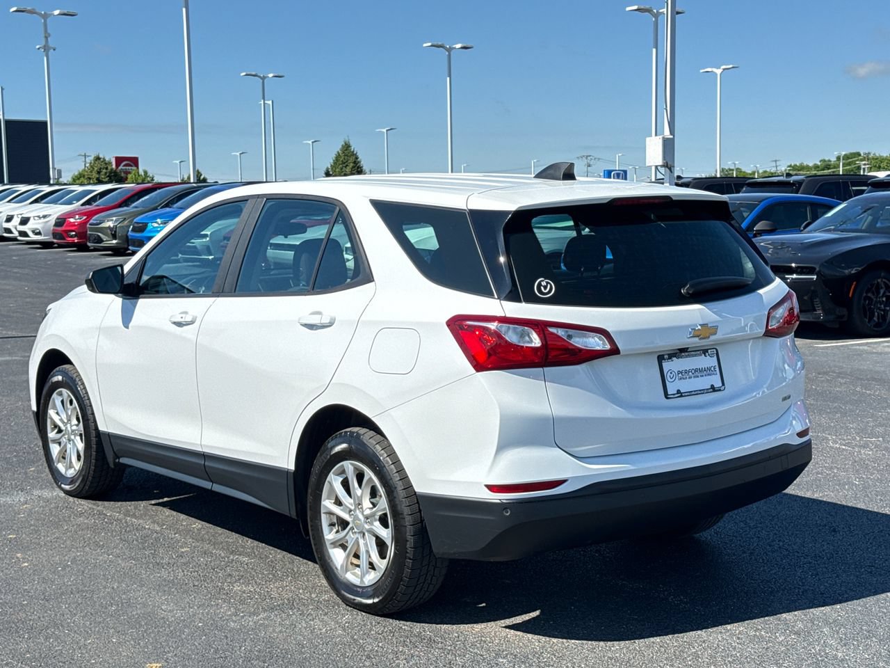 Used 2020 Chevrolet Equinox LS AWD/4WD image 5