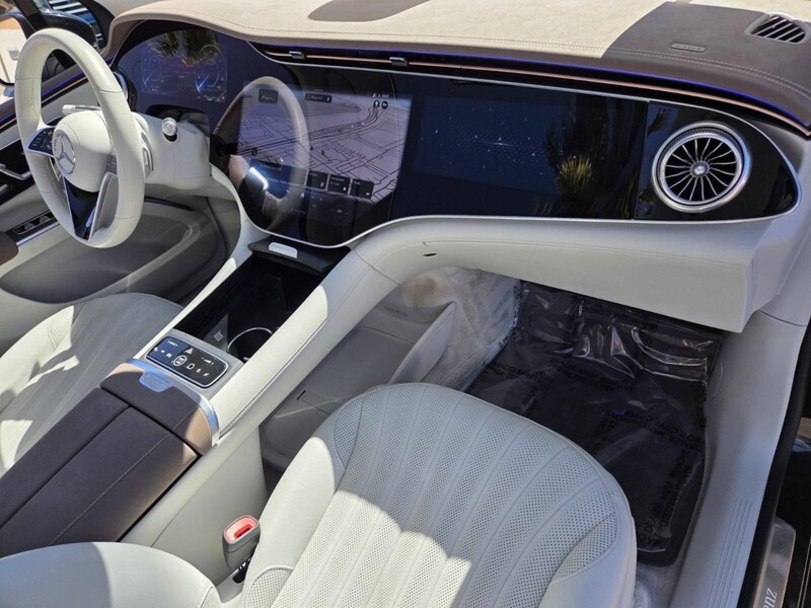 Certified 2023 Mercedes-Benz EQS 580 4MATIC SUV image 18