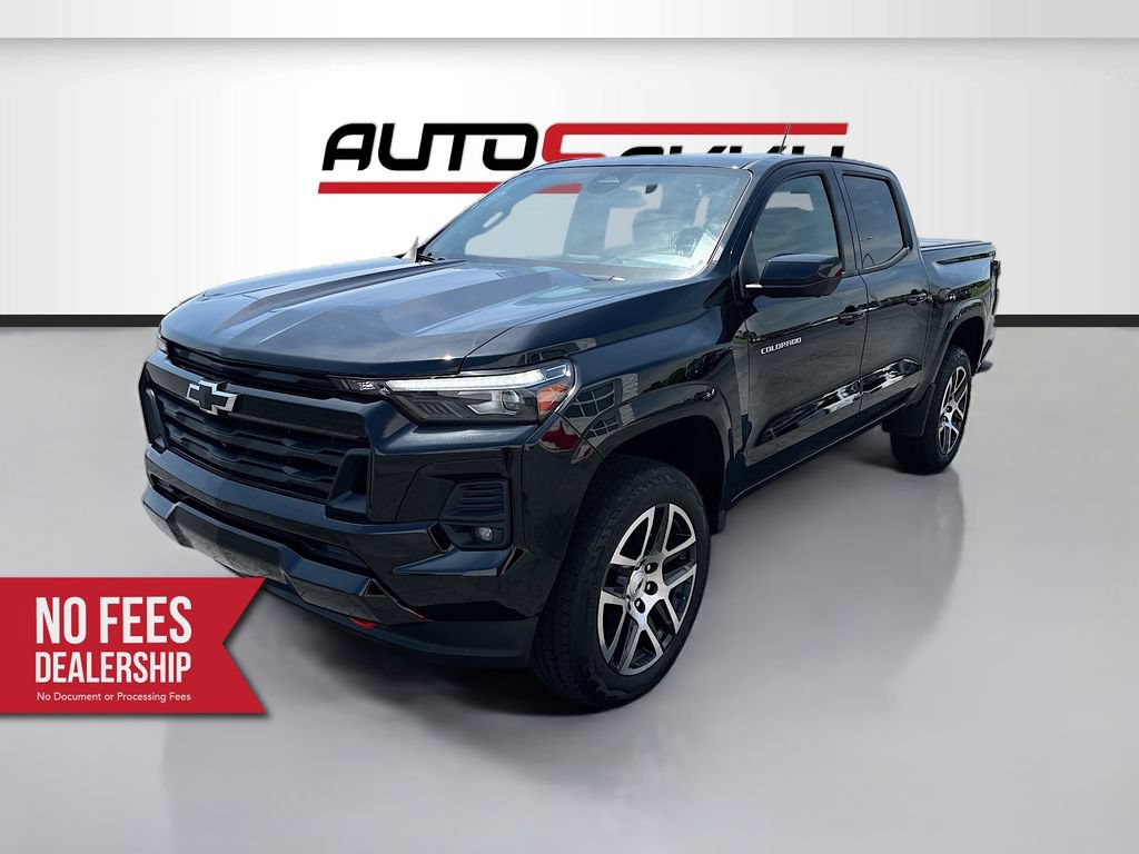 Used 2023 Chevrolet Colorado Z71 w/ Z71 Convenience Package 2 AWD/4WD image 3