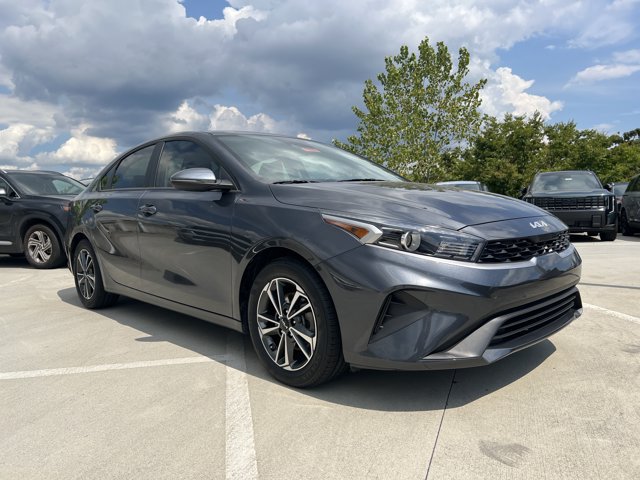 Certified 2024 Kia Forte LXS w/ LXS Technology Package FWD image 4