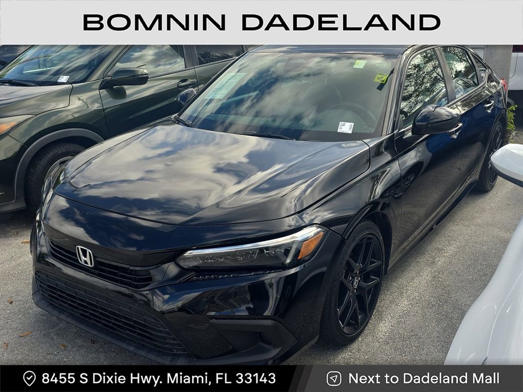 Used 2023 Honda Civic Sport image 2