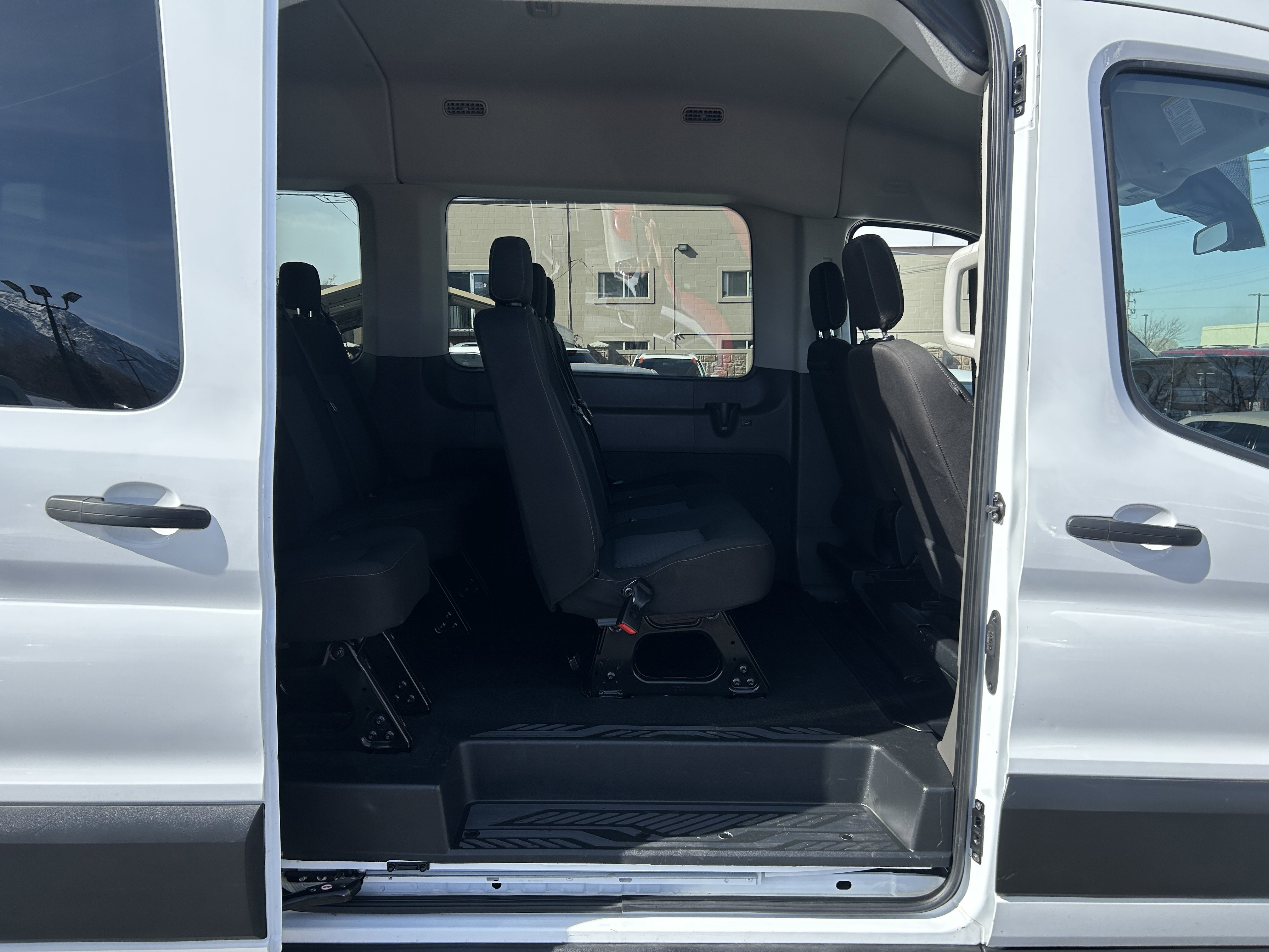 Used 2023 Ford Transit 350 XL image 13