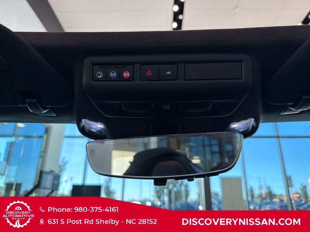 Used 2025 Chevrolet Corvette E-Ray AWD/4WD image 34
