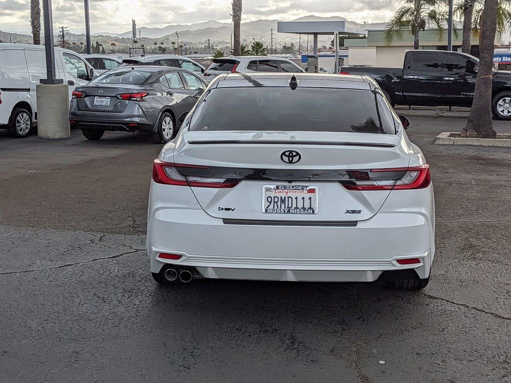 Used 2025 Toyota Camry XSE FWD image 10