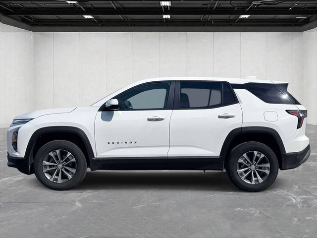 Used 2026 Chevrolet Equinox LT FWD image 8
