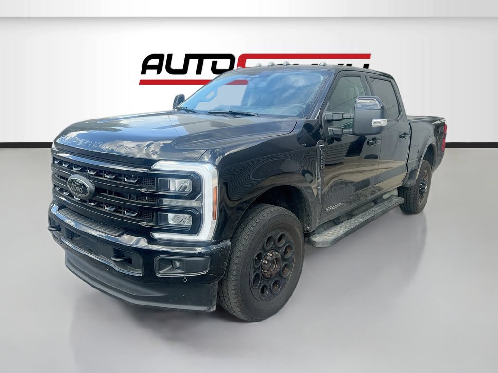 Used 2025 Ford F250 Lariat w/ Lariat Ultimate Package AWD/4WD image 3
