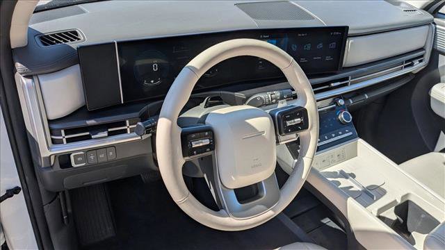 Used 2024 Hyundai Santa Fe SEL AWD/4WD image 10