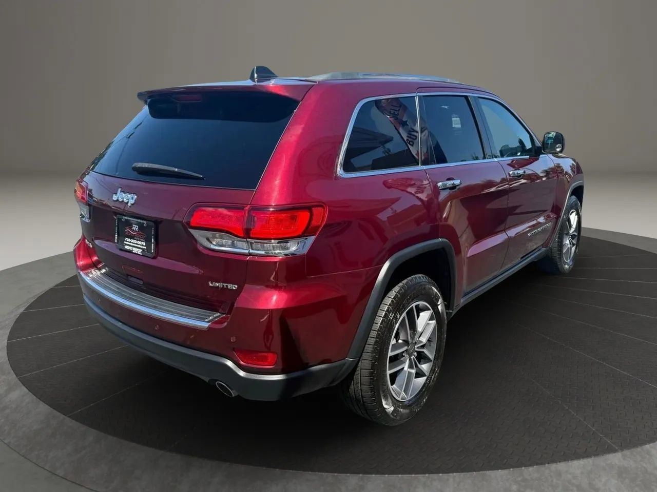 Used 2020 Jeep Grand Cherokee Limited image 7