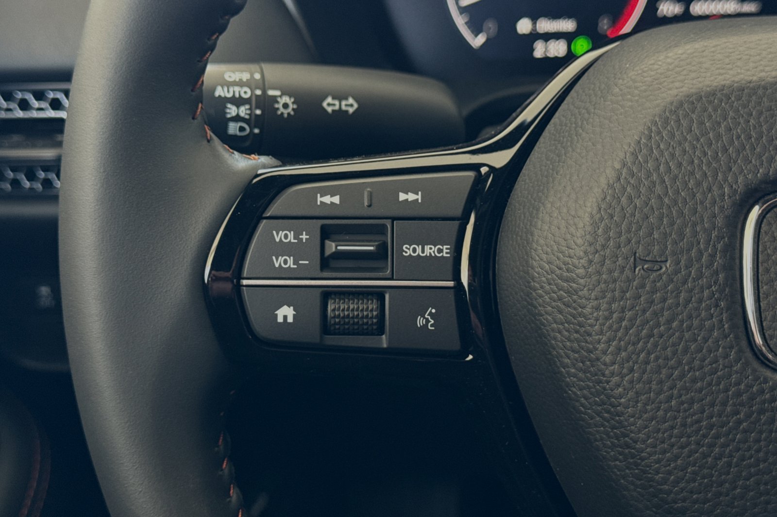 New 2025 Honda HR-V Sport image 25
