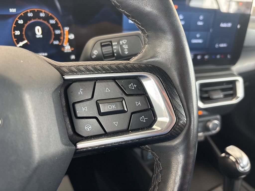 Used 2025 Ford Mustang Premium RWD image 11