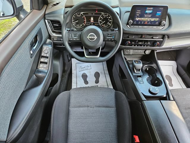 Used 2023 Nissan Rogue SV AWD/4WD image 13