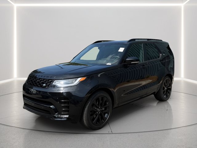 New 2026 Land Rover Discovery Dynamic SE