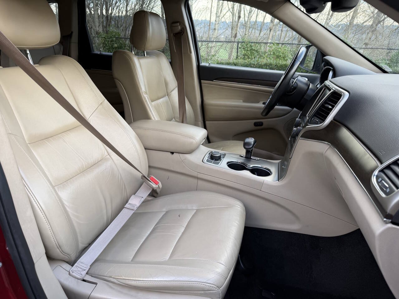 Used 2015 Jeep Grand Cherokee Limited AWD/4WD image 17